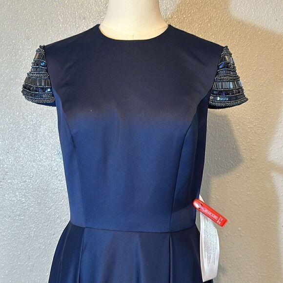 NEW Ieena for Mac Duggal hand- beaded cap sleeve A-line navy blue gown size 6 - Picture 5 of 14